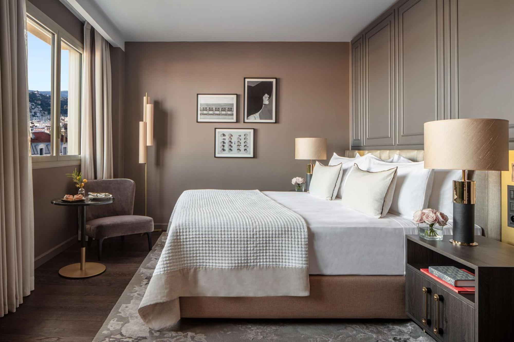 Hotel Anantara Plaza