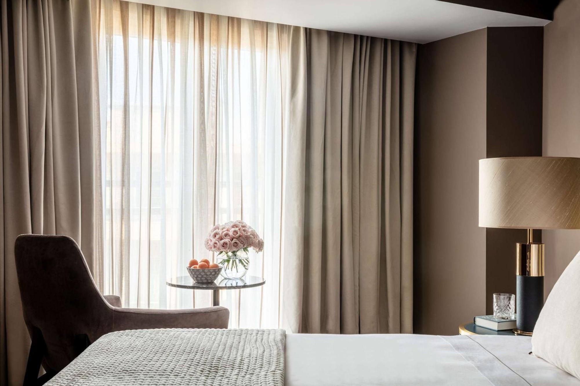 Hotel Anantara Plaza 5*
