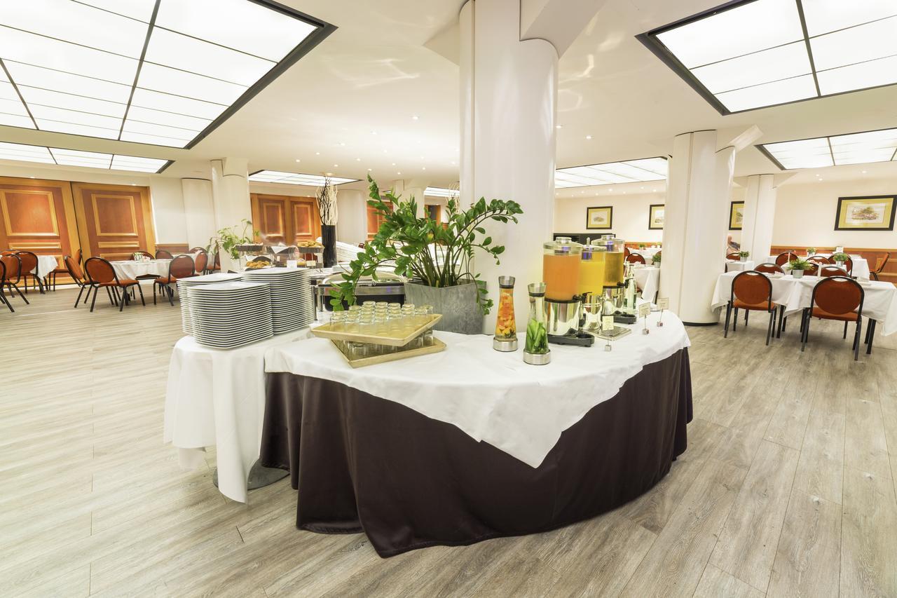 Hotel Anantara Plaza