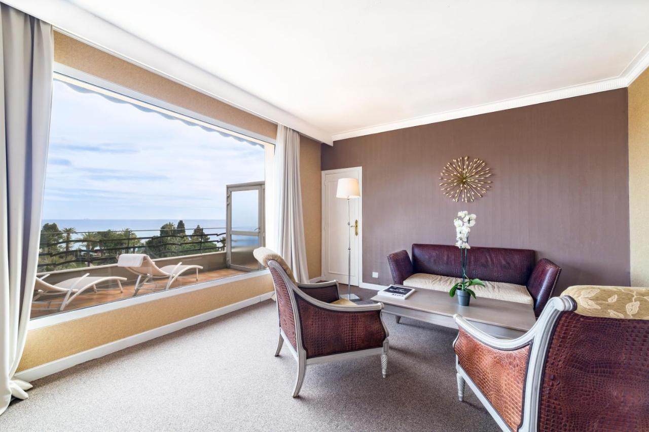 Plaza Hotel 5*