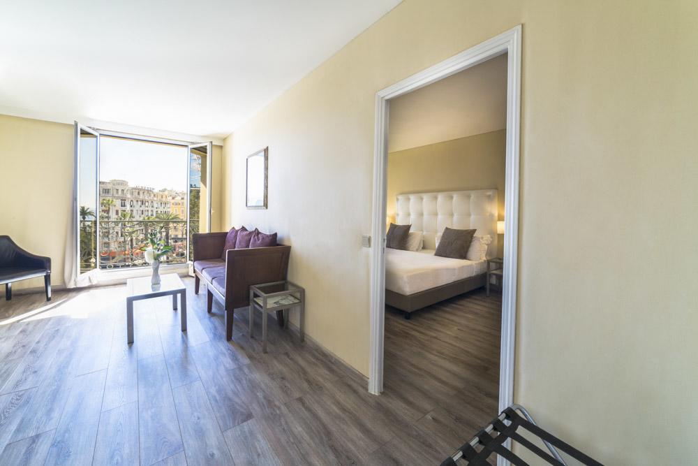 Hotel Anantara Plaza - A Leading Of The World
